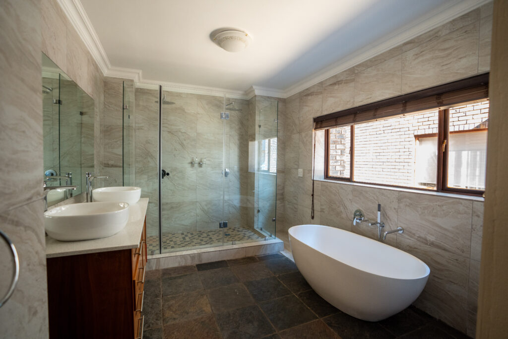 lodges near warmbaths