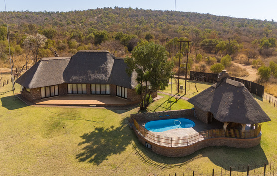 lodge with outdoor pool Limpopo